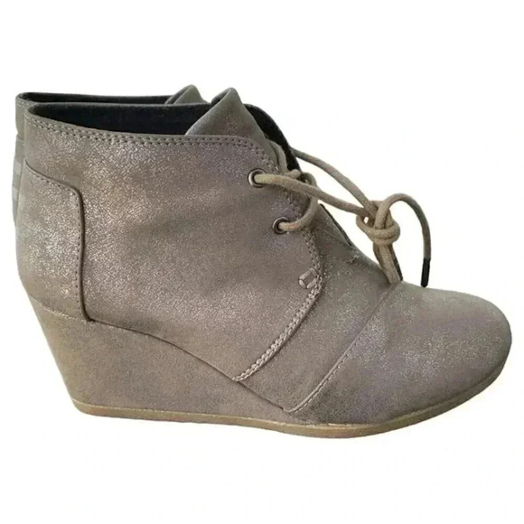 Toms Metallic Gray Ankle Boots - Picture 7 of 7